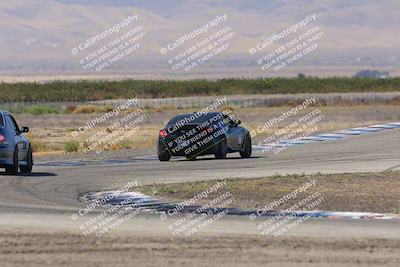 media/Oct-04-2025-OnGrid (Sat) [[44bd565ffa]]/Yellow Group/Grapevine/